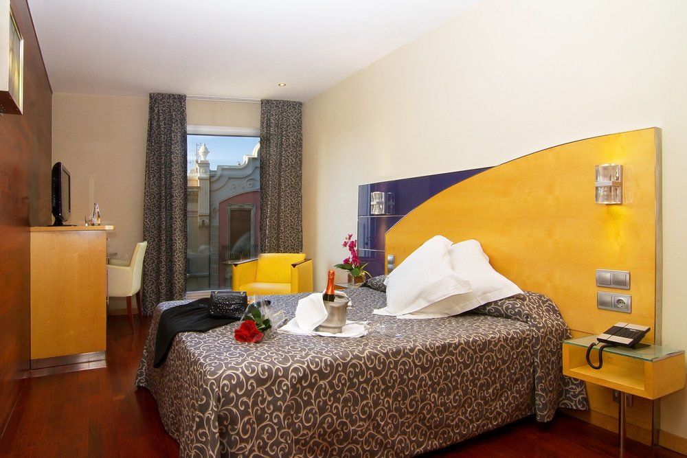 Hotel Sansi Barcelona Exterior foto